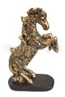 лошадь в сбруе лошадь в сбруе